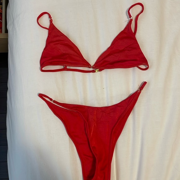 Sommer Swim red bikini - Picture 3 of 8